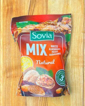 Мікс горіховий (волось.,мигдаль,родз.,журавлина) 200г фото