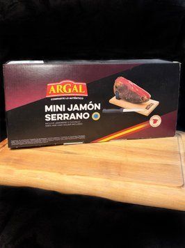 Хамон ARGAL Mini Jamon Serrano з підставкою та ножем в подарунковій упаковці 1 кг Іспанія